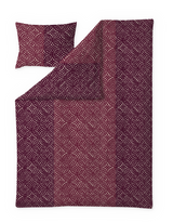 60712-4594-01-06; Finlayson Elektra Satiinipussilakanasetti Viininpunainen / 150x210 + 50x60 cm