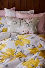 60138-4667-21-10_1; 60138-4667-11-10_1; Finlayson Magnolia Satiinityynyliina Harmaa / 50x60 cm