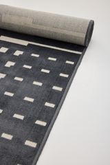 109423-9700_2; 109422-9700_2; Finlayson Ristikko Midfloor Rug Antrasiitti / 140x200 cm