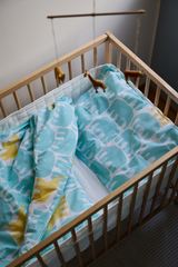 60662-5415-04-06_2; 60674-5415-04-06_2; Finlayson Elefantti vapaa Vauvan pussilakanasetti Vaalea aqua / Keltainen / 85x125 + 40x60 cm