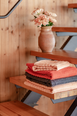 70018-0016-01-06_3; Finlayson Reilu Iso kylpypyyhe Harmaa / 90x180 cm