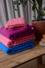 70012-0011-01-12_3; Finlayson Reilu Käsipyyhe Koralli / 50x70 cm