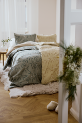 60712-5132-04-06_1; Finlayson Misteli Satiinipussilakanasetti Vaaleanruskea / 150x210 + 50x60 cm