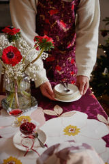 80045-5498-01-10_1; Finlayson Ruusunmarja Essu Luumu / 15x30 cm