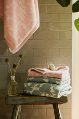 70086-5488-02-06_1; 70087-5488-02-12_1; 70086-5488-01-06_1; 70087-5488-01-12_1; Finlayson Katveessa Käsipyyhe Salvianvihreä / Luonnonvalkoinen / 50x70 cm