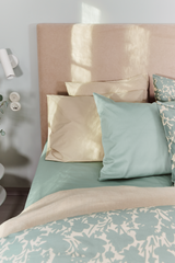 60052-0791-20-05_1; 60022-0791-20-10_1; Finlayson Yksivärinen Satiinialuslakana Salvianvihreä / 150x270 cm