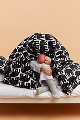 60652-4547-05-06_1; Finlayson Elefantti Pussilakanasetti Musta / 150x210 + 50x60 cm