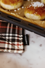 80019-1951-01-10_2; Finlayson Reino&Aino Patalappu 2kpl Ruskea / 22x22 cm