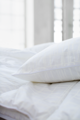 40026-3435-01-06_2; 40014-3435-01-10_2; Finlayson Coronna Premium pehmeä, puolikorkea tyyny Valkoinen / 50x60 cm 